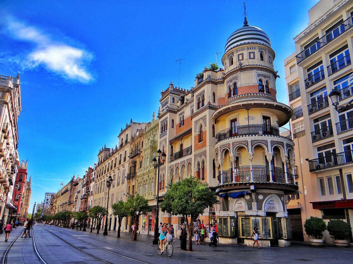 Apartamento Hostly Acetres 1a Loft In Center, Comunal Terrace, Fibre,parking Optional Sevilha